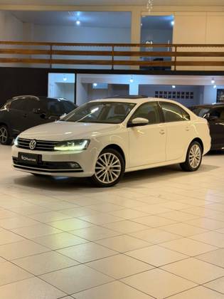 VOLKSWAGEN JETTA 1.4 16V TSI COMFORTLINE GASOLINA 4P TIPTRONIC VOLKSWAGEN JETTA 1.4 16V TSI COMFORTLINE GASOLINA 4P TIPTRONIC